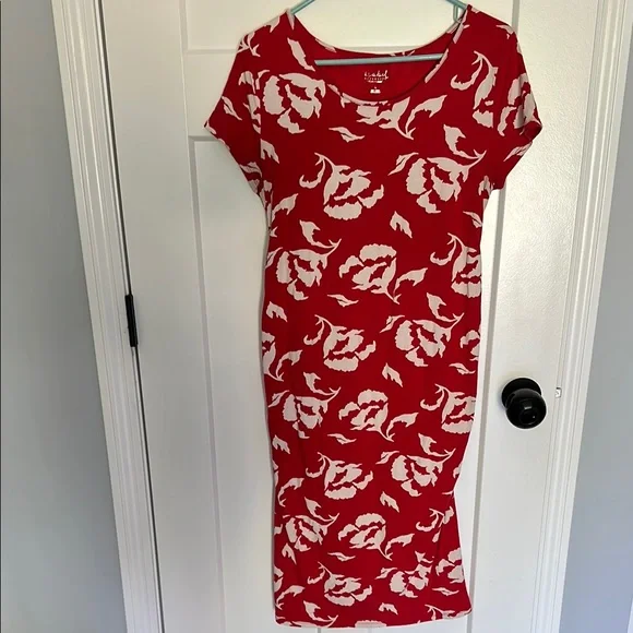 Isabel Maternity by Ingrid & Isabel | Dresses | Isabel Maternity By Ingrid  Isabel Red And White Floral Midi Dress | Poshmark